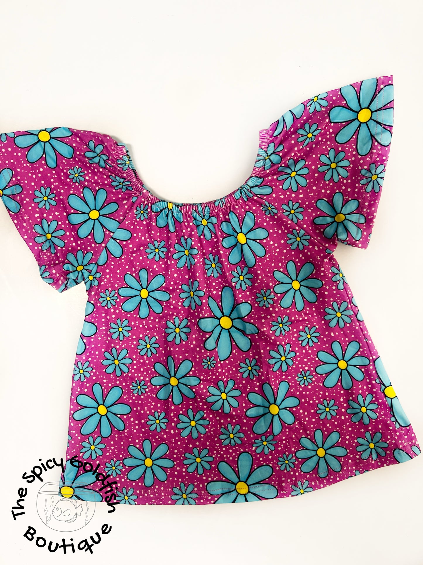 Teal Daisy Flutter sleeve