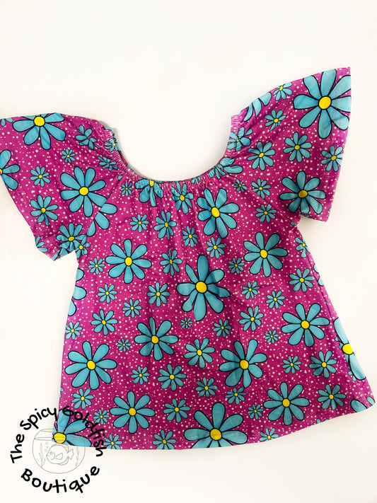 Teal Daisy Flutter sleeve