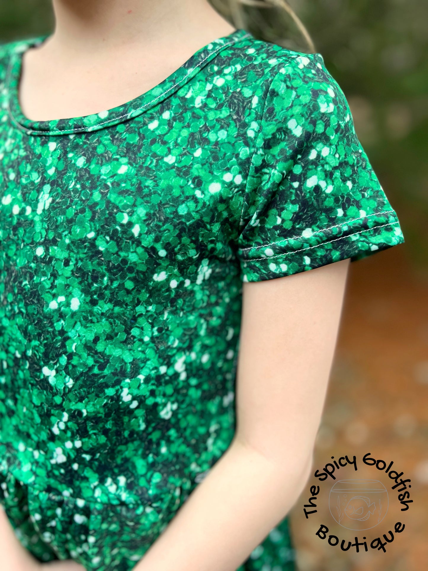 Green shimmer